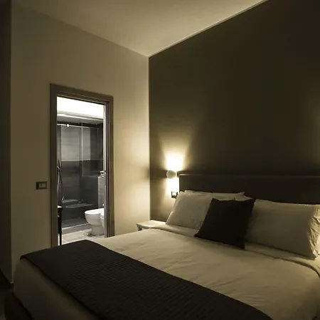 Gb Station Nocleg ze śniadaniem Neapol