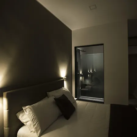 Gb Station Nocleg ze śniadaniem Neapol