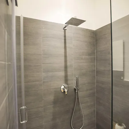 Nocleg ze śniadaniem Gb Station Neapol