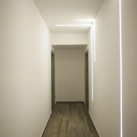 Gb Station 3* Neapol