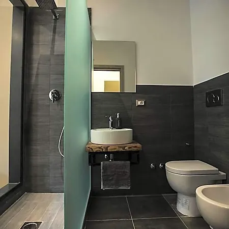 Gb Station Nocleg ze śniadaniem 3*